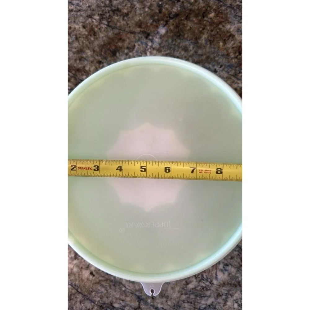 Tupperware 3‎ piece Jel-N-Serve Jello Mold Ice Ring Easter Green Color 1201